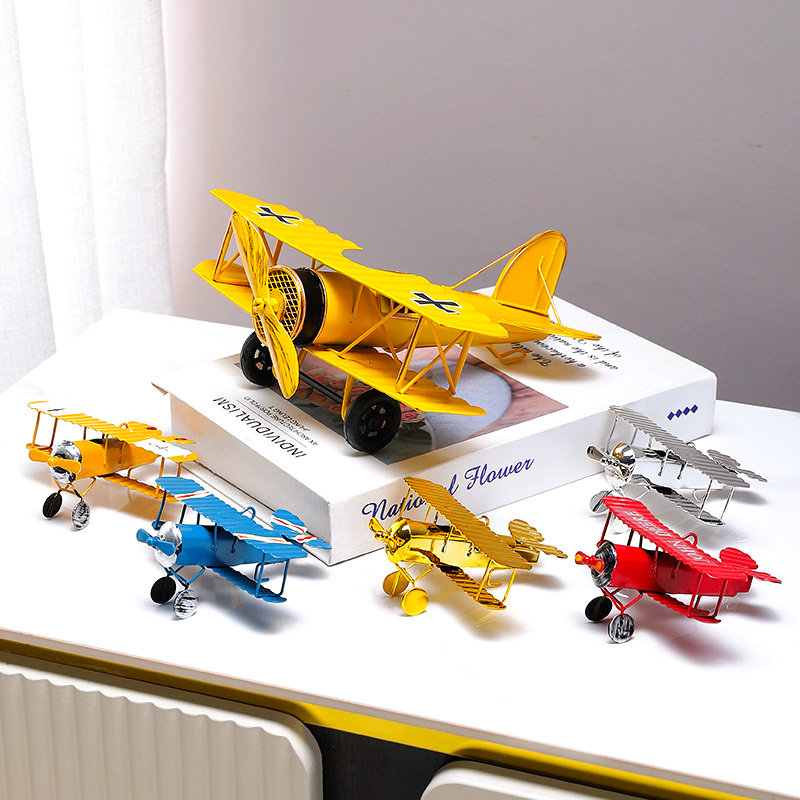 Vintage Metal Airplane Model R – обзор и цена Vintage Collectible Furniture