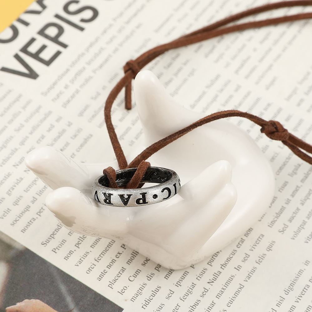 Game Anime Leather Chain Ring  – обзор и цена Vintage Collector